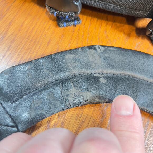 Samsonite Camera Bag Adjustable Shoulder Strap 4+ Zip Pockets Padded Divider - Picture 4 of 16